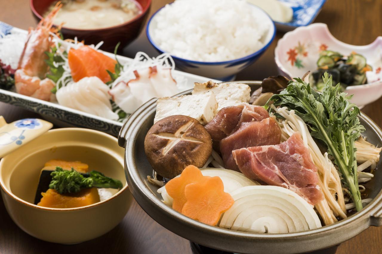 Tomakomai Hotel Sugita Bagian luar foto